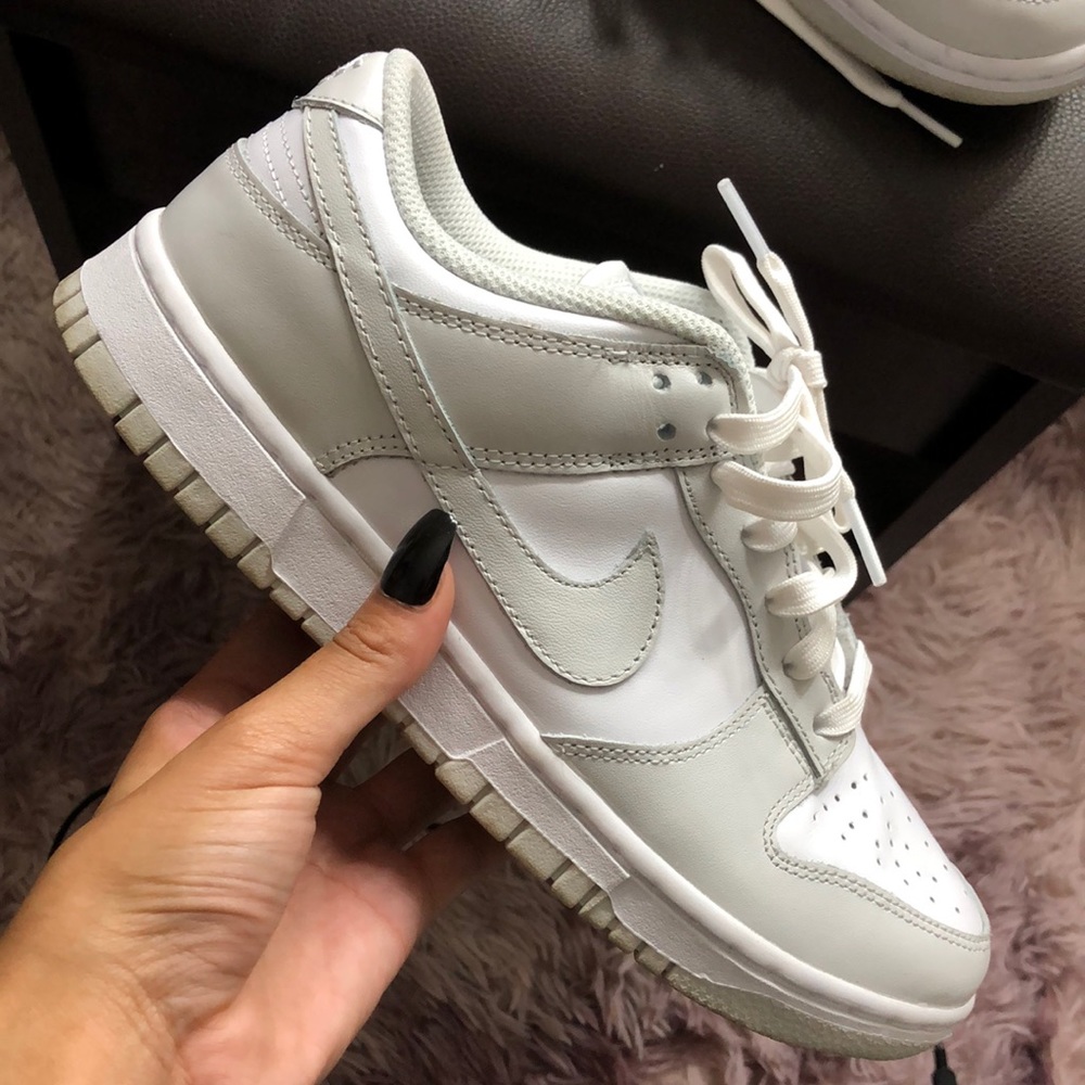 NIKE DUNK LOW PHOTON DUST